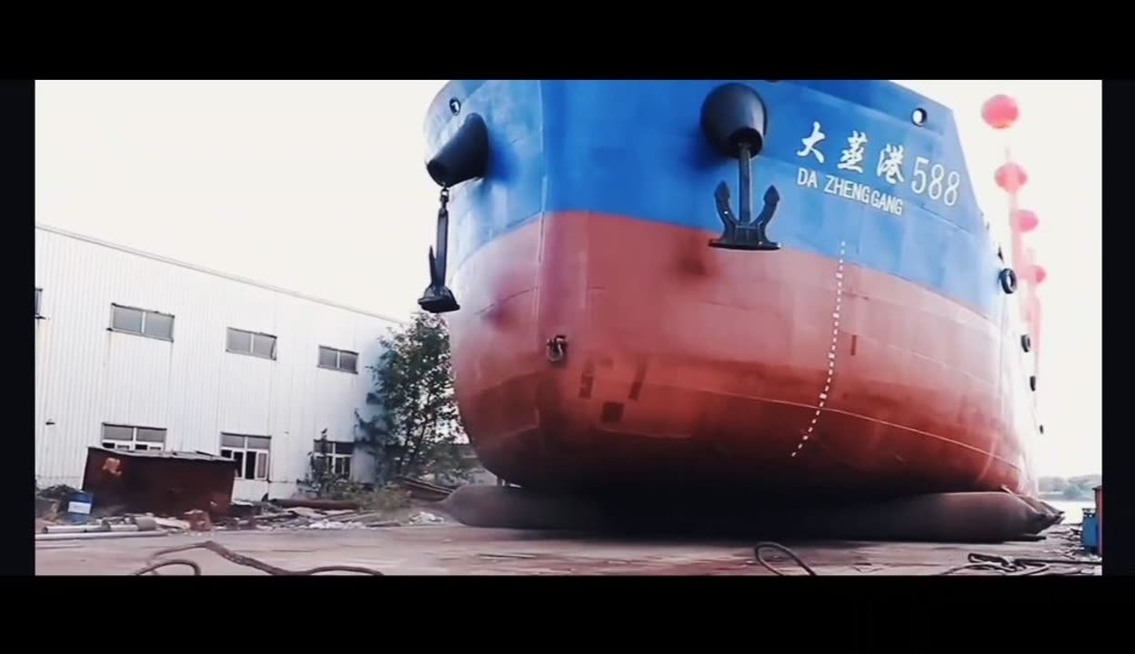 船舶氣囊工藝顯威力，大蒸港兩船同日順利吉水